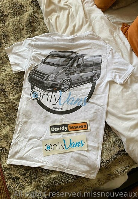 missnouveaux schauspielerin bild