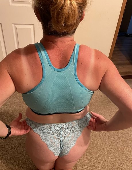 khariscurves perfekte xxx bild