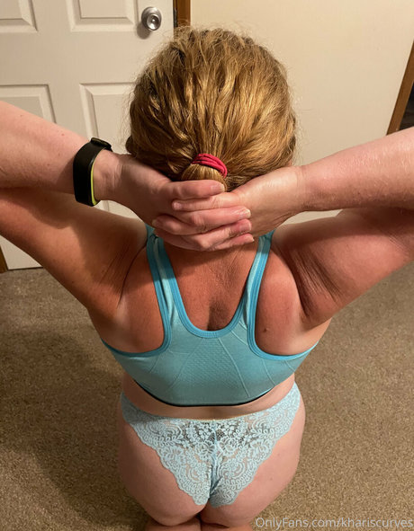 khariscurves hd schöne bild