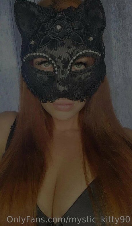 mystic kitty90 exklusive porno fotos