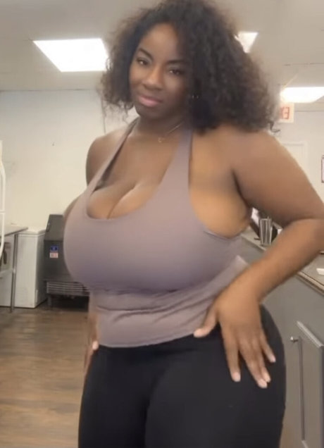 bikini-prinzessin onlyfans sexy hd bilder