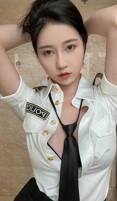 sportliche blonde onlyfans sexy pornografische fotos