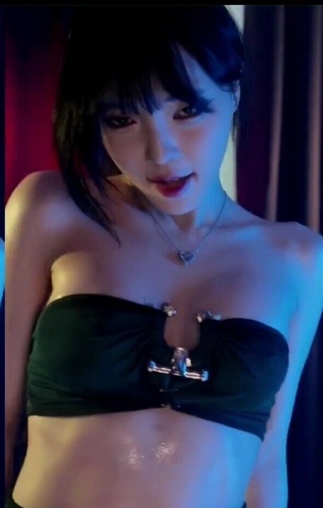 yoon froggy perfekte erwachsene bilder