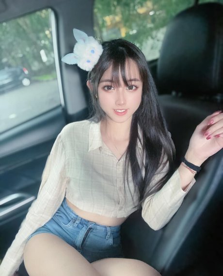 joi teen onlyfans erotische heiße bilder