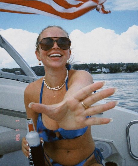 Sophia Armata pornostar nackt galerie