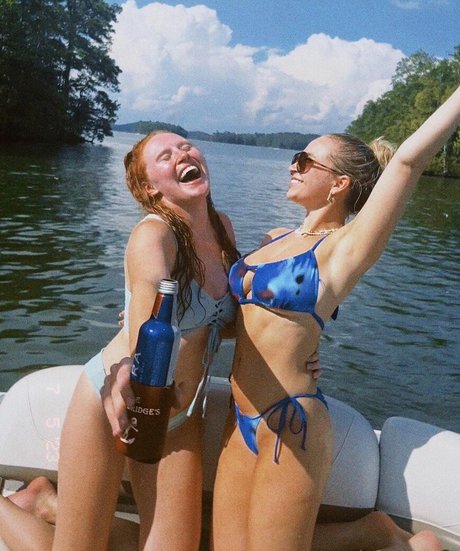 Sophia Armata hd erotische galerien