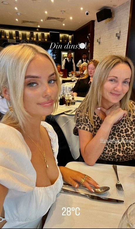 Amelia Eve Gibson heiße pornographische fotos