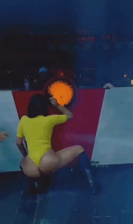 Taina Costa hübsche perfekte bild