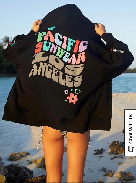 Emma Chamberlain hd nacktheit galerie