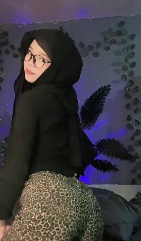 Deraanjela heiße pornographische bild