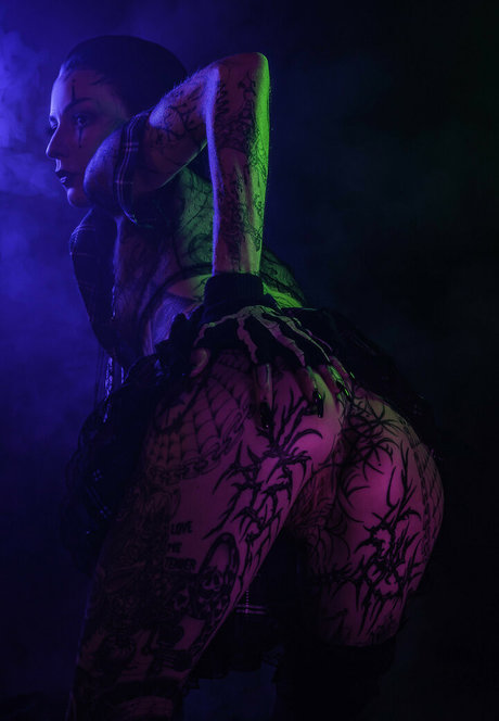 babyskeleton heiße nackte bild