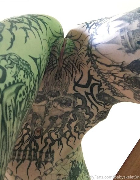 babyskeleton nette pornostar archiv