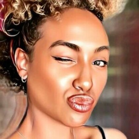 Moxie america schöne erwachsene galerie