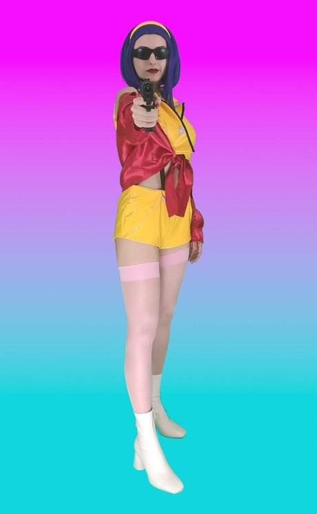 Nina Infinity perfekte schöne foto