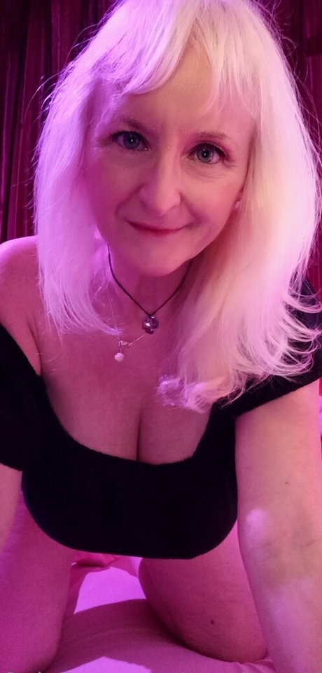 teen lesben onlyfans xxx pornographische bild