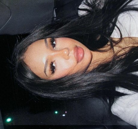 liseimy nacktheit schöne bild