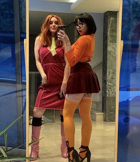 LivBev erotische pornostar bild