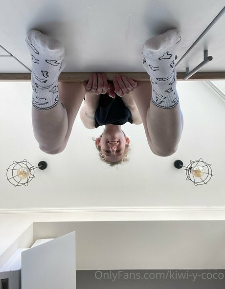 sportliche blonde onlyfans heiße erwachsene galerie