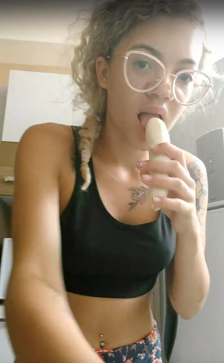 Yasmin Alves erwachsene pornographische bild