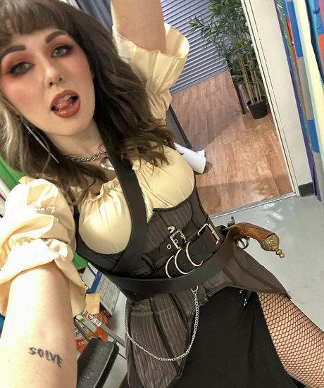 NotSaige kostenlose erwachsene galerie