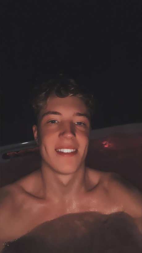 schönheit kurvige onlyfans beste perfekte bild