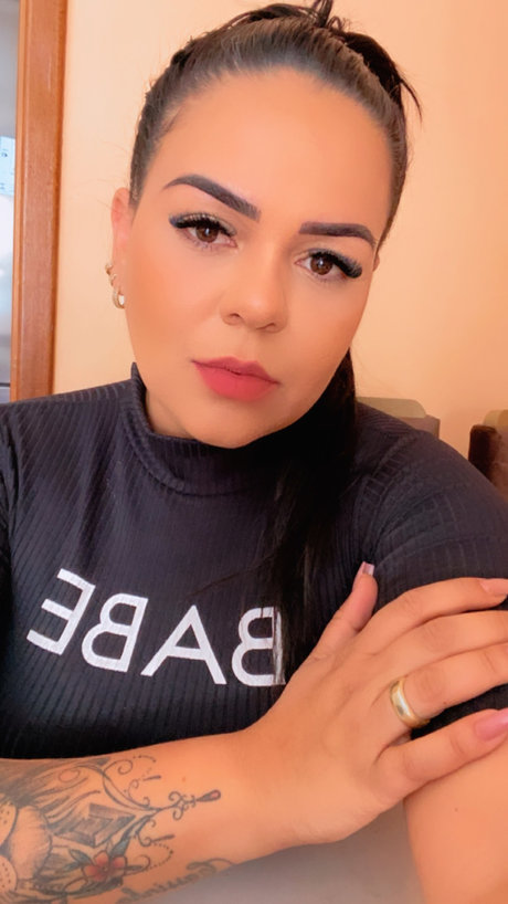 Carlinha Dany erwachsene pornostar galerie