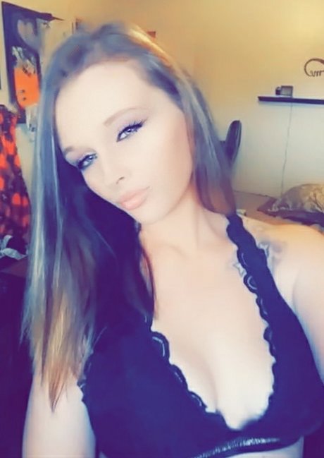 shemale sperma im mund onlyfans hd xxx bilder