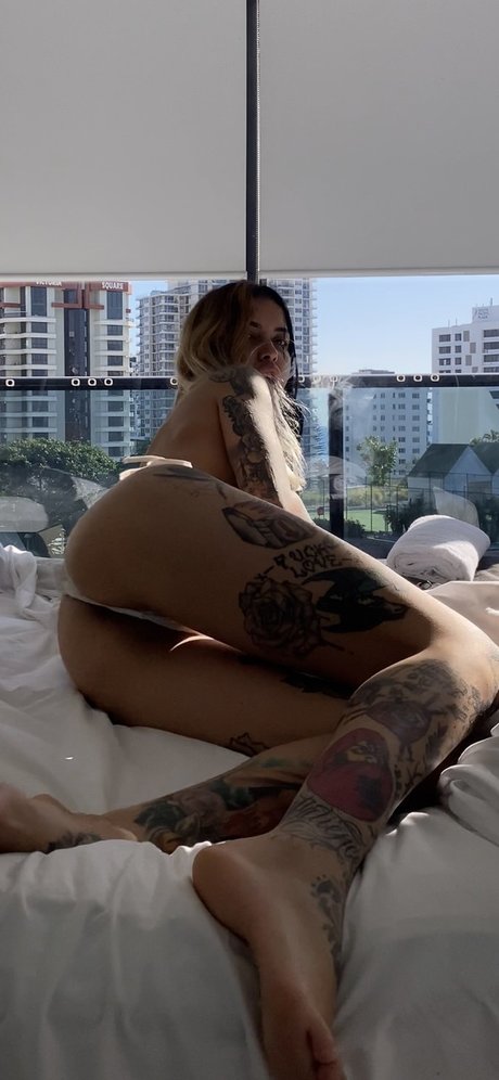 LOSVILLIANO1 nackt erwachsene foto