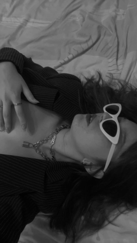 Red Yukine hd beste bild