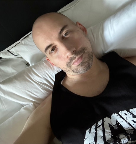 polizei-onlyfans sexy pornografische foto