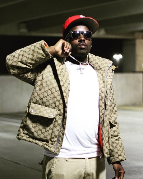 MAR 18_ top erwachsene archiv