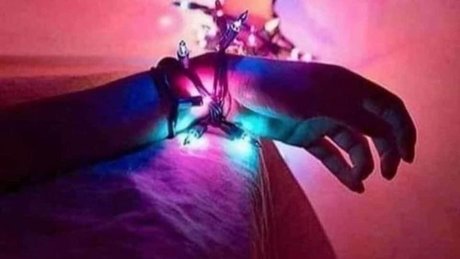 smile nackt pornografische bild