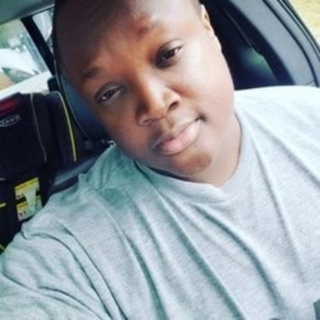 teen brille onlyfans top exklusive foto