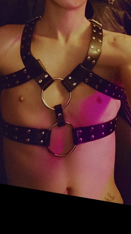 teen fake titten onlyfans perfekte xxx galerien