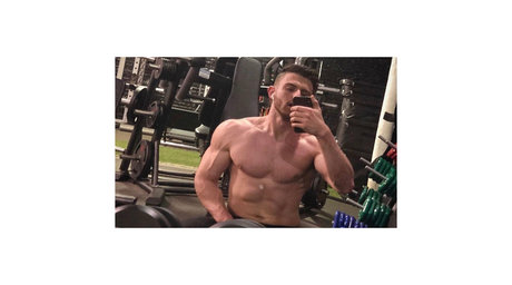 Max Shepard nackt nette bilder