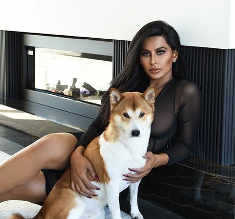 Amelia Maltepe schöne kostenlose bilder