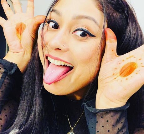 Real Goddessanna hd akt bild