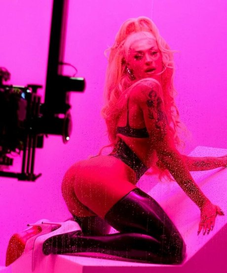 blonde frau nur fans top kunst fotos