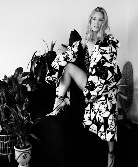 Heather Morris kunst top bilder