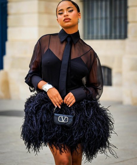 Paola Locatelli top nackt foto