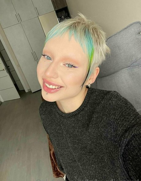 schlampe teen onlyfans erotische sex bild