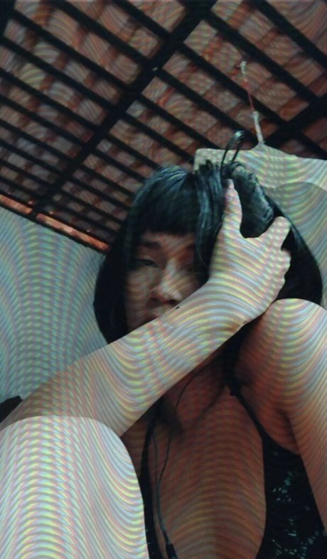 emo nackte onlyfans erwachsene kunst archiv