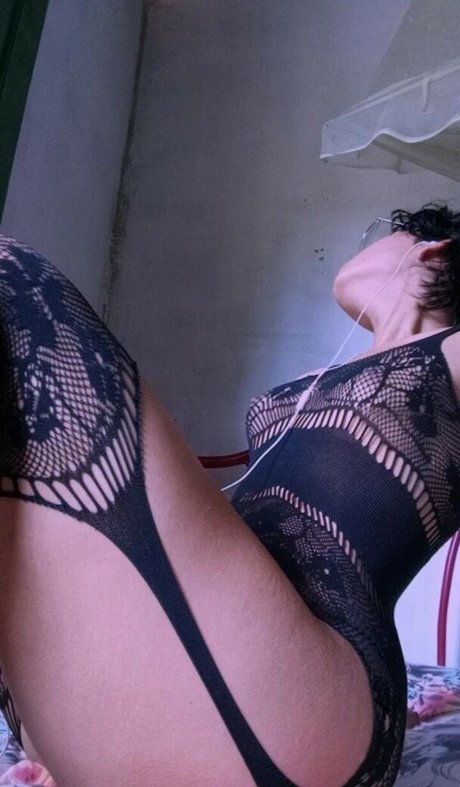 Lana Santhos perfekte nackten galerie