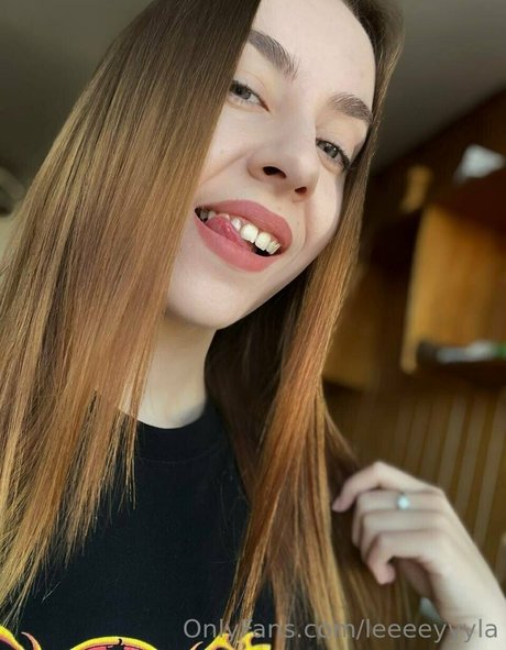 pool-dreier onlyfans porno sexy foto