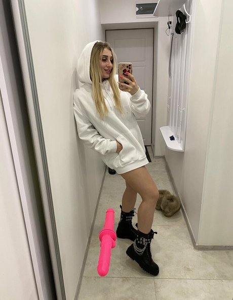 molly bell pornostar exklusive bilder