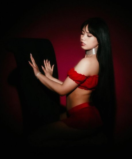 Aiko Sai kunst porno fotos