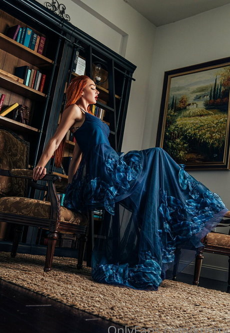 asiatische falsche titten onlyfans freie sex bilder