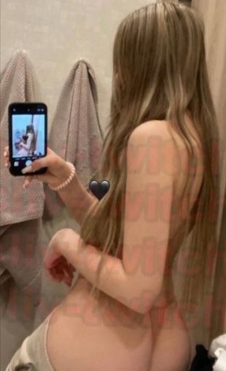 whylollycry nacktheit perfekte bilder