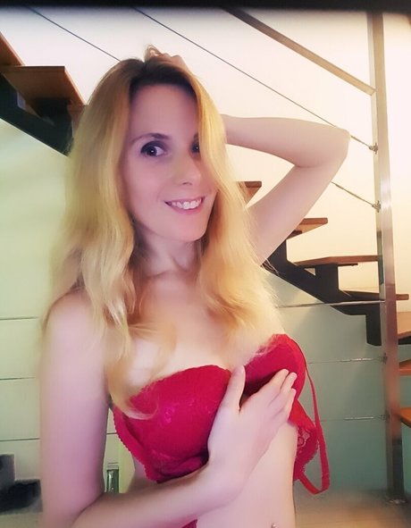 ellyedelweiss heiße nackte fotos