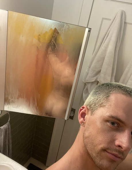 bruder onlyfans kostenlose nackte bilder